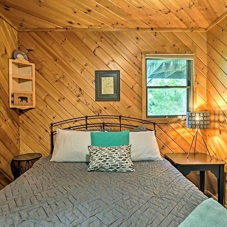 Riverfront Traverse City Cabin Fish, Kayak And Tube Ngoại thất bức ảnh